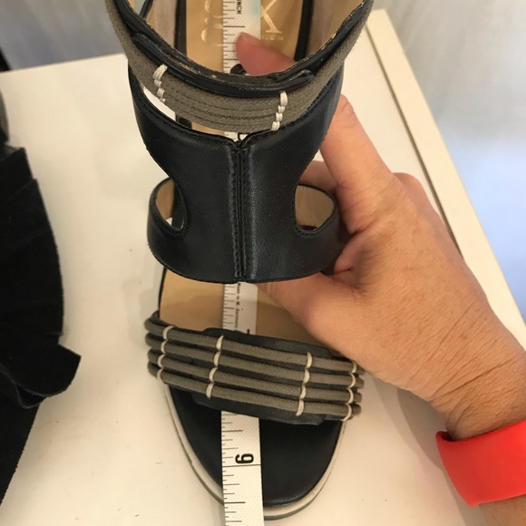 GX By Gwen Stefani Ash Heeled Sandal - Picture 7 of 7